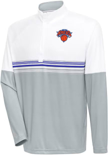 Antigua New York Knicks Mens White Bender Long Sleeve 1/4 Zip Pullover