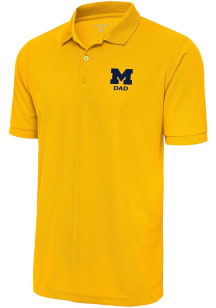 Mens Michigan Wolverines Gold Antigua Dad Legacy Pique Short Sleeve Polo Shirt