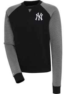 Antigua New York Yankees Womens Black Flier Bunker Crew Sweatshirt