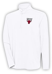 Antigua Chicago Bulls Mens White Hunk Long Sleeve 1/4 Zip Pullover