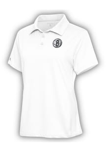 Antigua Brooklyn Nets Womens White Motivated Short Sleeve Polo Shirt
