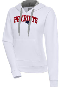 Antigua New England Patriots Womens White Chenille Logo Victory Long Sleeve Pullover
