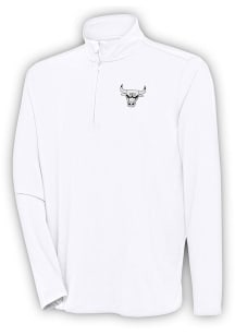 Antigua Chicago Bulls Mens White Metallic Logo Hunk Long Sleeve 1/4 Zip Pullover