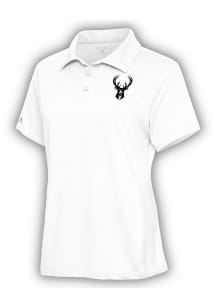 Antigua Milwaukee Bucks Womens White Metallic Logo Motivated Short Sleeve Polo Shirt