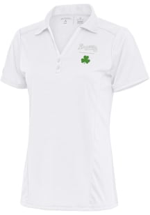Antigua Atlanta Braves Womens White Shamrock Tribute Short Sleeve Polo Shirt