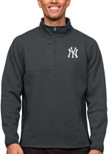 Antigua New York Yankees Mens Charcoal Course Long Sleeve 1/4 Zip Pullover