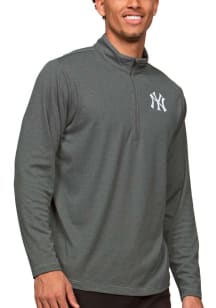 Antigua New York Yankees Mens Charcoal Epic Long Sleeve 1/4 Zip Pullover