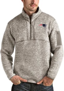 Antigua New England Patriots Mens Oatmeal Fortune Long Sleeve 1/4 Zip Pullover