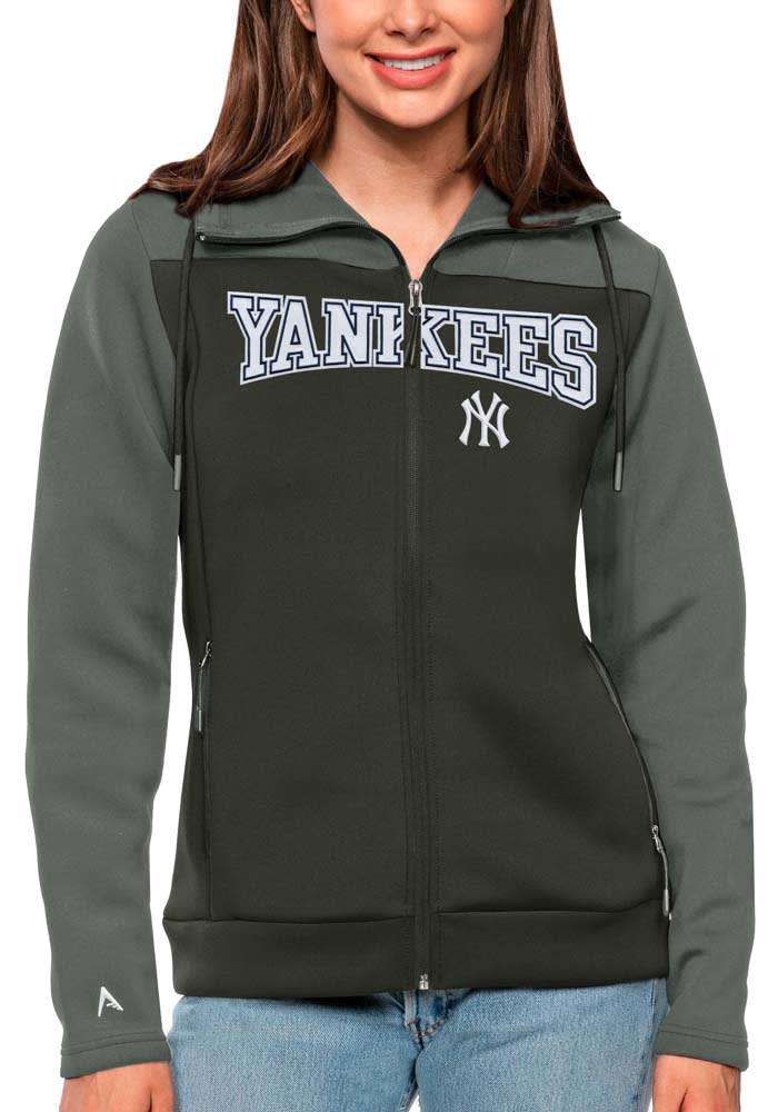 Antigua New York Yankees Womens Grey Protect Long Sleeve Full Zip Jacket