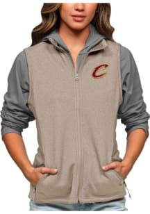 Antigua Cleveland Cavaliers Womens Oatmeal Course Vest