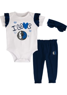 Dallas Mavericks Infant Girls Navy Blue I Love Basketball Set Top and Bottom
