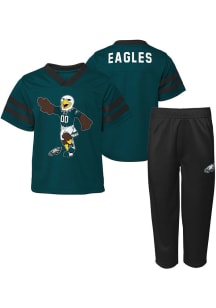 Swoop  Outer Stuff Philadelphia Eagles Infant Midnight Green Mascot Red Zone SS Set Top and Bottom