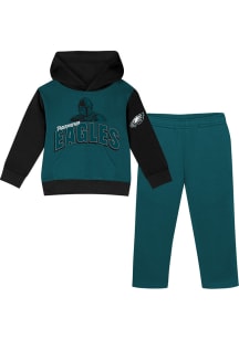 Philadelphia Eagles Infant Teal Get In The Game Set Top and Bottom