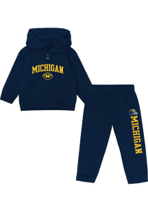 Infant Navy Blue Michigan Wolverines Football Top and Bottom Set