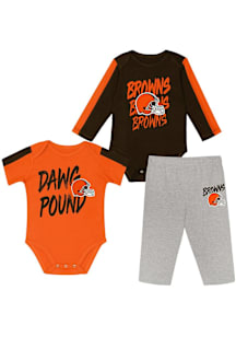 Cleveland Browns Infant Brown Double Down Set Top and Bottom