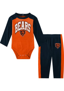 Chicago Bears Infant Navy Blue Rookie Of The Year Set Top and Bottom