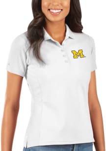 Antigua Michigan Wolverines Womens White Legacy Pique Short Sleeve Polo Shirt