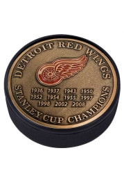 Detroit Red Wings Stanley Cup Hockey Puck