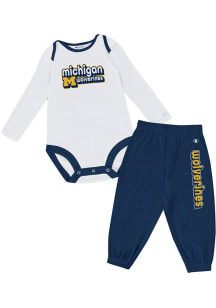 Infant Michigan Wolverines Blue Champion Sweatpant Top and Bottom Set