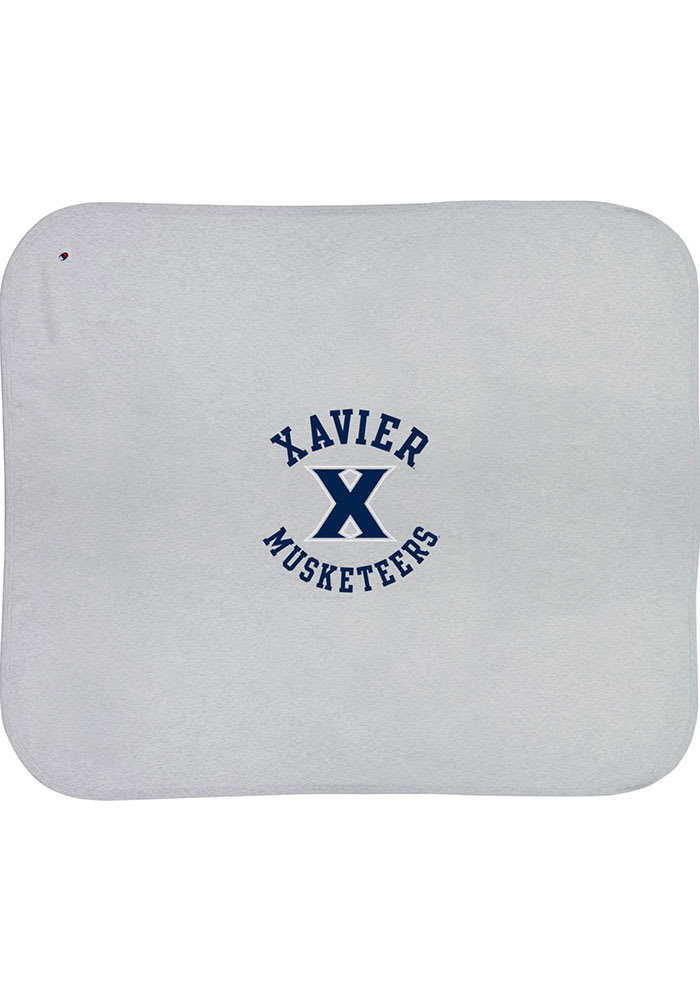 Xavier Musketeers Reverse Weave Sweatshirt Blanket