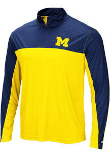 Colosseum Michigan Wolverines Mens Yellow Luge Long Sleeve 1/4 Zip Pullover