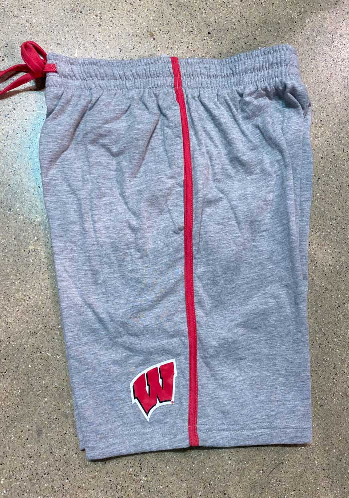 Colosseum Wisconsin Badgers Mens Grey Dwyer Shorts