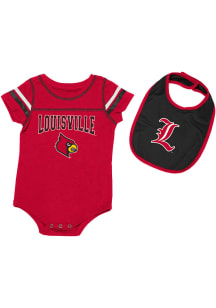 Colosseum Louisville Cardinals Baby Red Chocolate Set One Piece with Bib