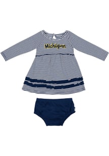 Colosseum Michigan Wolverines Infant Girls Navy Blue Who-Ville Set Top and Bottom
