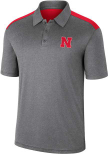 Mens Nebraska Cornhuskers Charcoal Colosseum Rahm Short Sleeve Polo Shirt