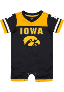 Colosseum Iowa Hawkeyes Baby Black Battle of the Bands Short Sleeve One Piece