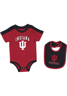 Colosseum Indiana Hoosiers Baby White Encore Set One Piece with Bib