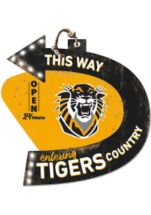 KH Sports Fan Fort Hays State Tigers This Way Arrow Sign