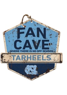 KH Sports Fan North Carolina Tar Heels Fan Cave Rustic Badge Sign