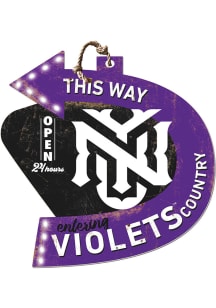 KH Sports Fan NYU Violets This Way Arrow Sign