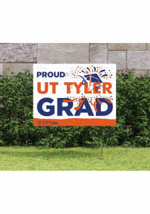 UT Tyler Patriots 18x24 Proud Grad Logo Yard Sign
