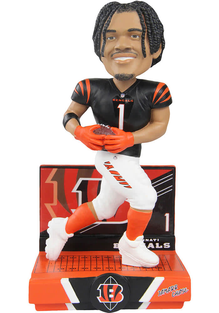 NFL Cincinatti Bengals Football JaMarr Chase Action Figure