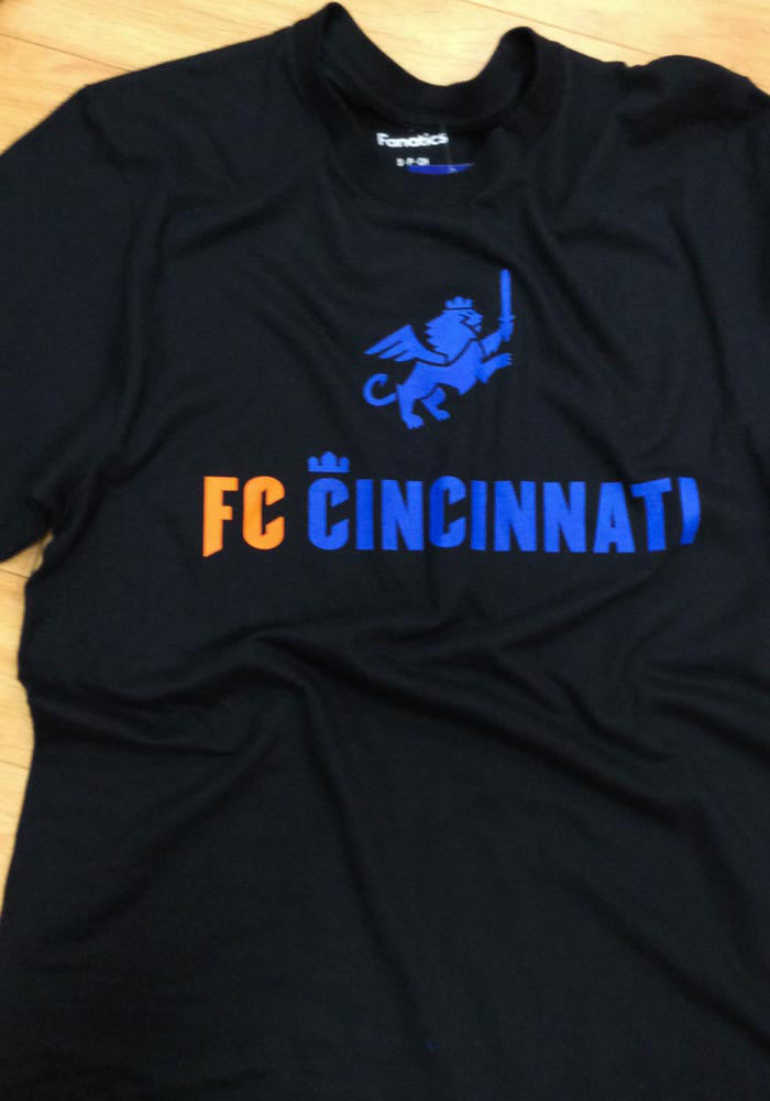 FC Cincinnati Black Victory Arch Short Sleeve T Shirt