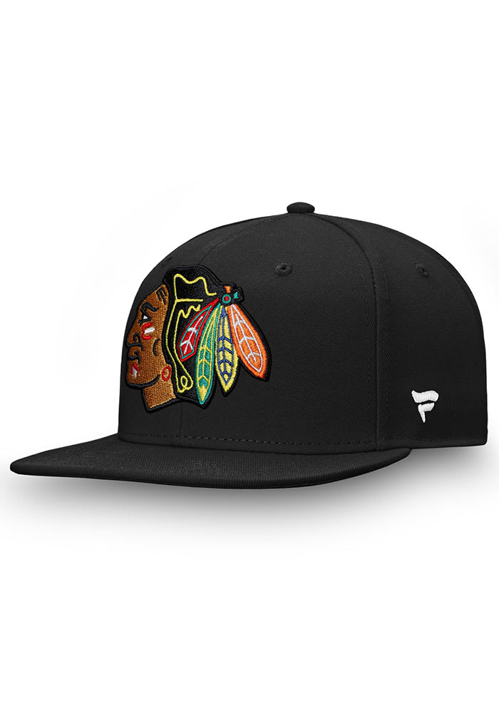 Chicago Blackhawks Mens Black Core Fitted Hat