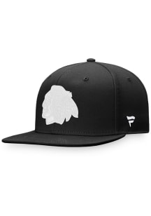 Chicago Blackhawks Mens Black White Logo Core Fitted Hat
