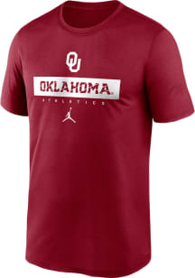 Nike Oklahoma Sooners Crimson Sideline Legend Short Sleeve T Shirt