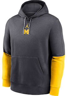 Mens Michigan Wolverines Grey Nike Jordan Team Issue Club Hooded Sweatshirt