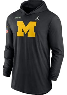 Nike Michigan Wolverines Mens Black Military Appreciation Light Weight Long Sleeve Hoodie