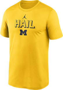Michigan Wolverines Yellow Nike Sideline Legend Short Sleeve T Shirt