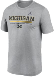 Michigan Wolverines Grey Nike Legend Short Sleeve T Shirt