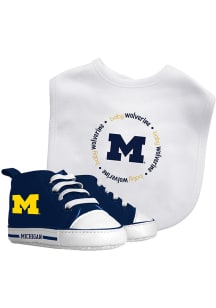 Michigan Wolverines 2pc Baby Gift Set