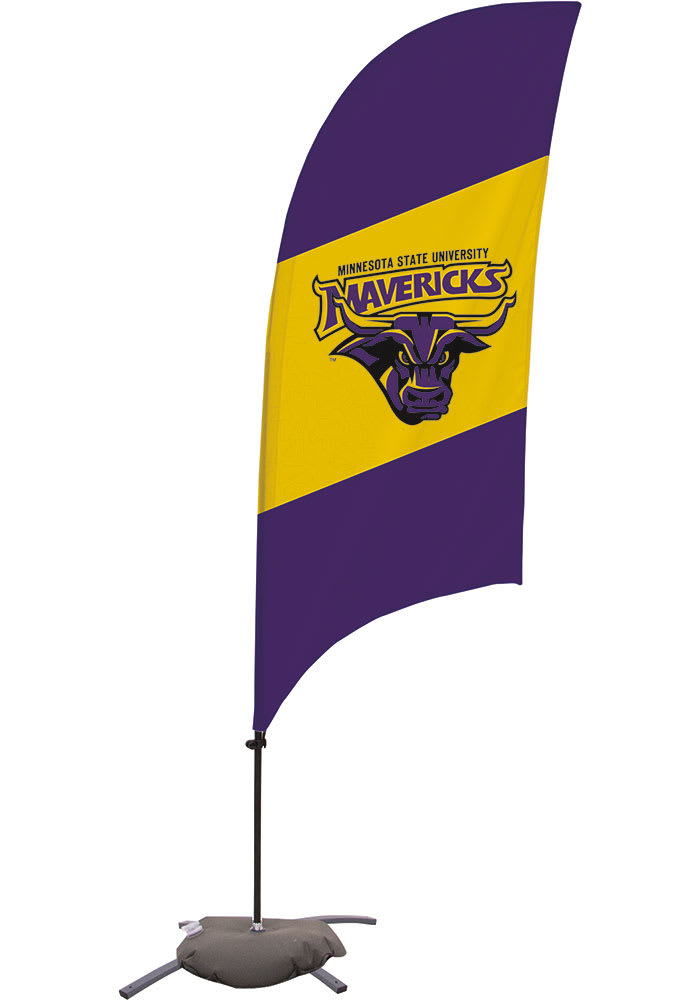 Minnesota State Mavericks 7.5 Foot Cross Base Tall Team Flag