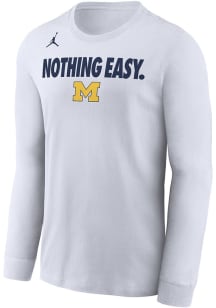 Mens Michigan Wolverines White Nike Basketball Bench Long Sleeve T-Shirt