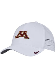 Minnesota Golden Gophers Nike Club Swooshflex Flex Hat - White
