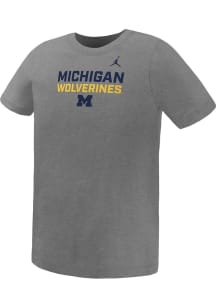 Boys Michigan Wolverines Grey Nike Legend Short Sleeve T-Shirt