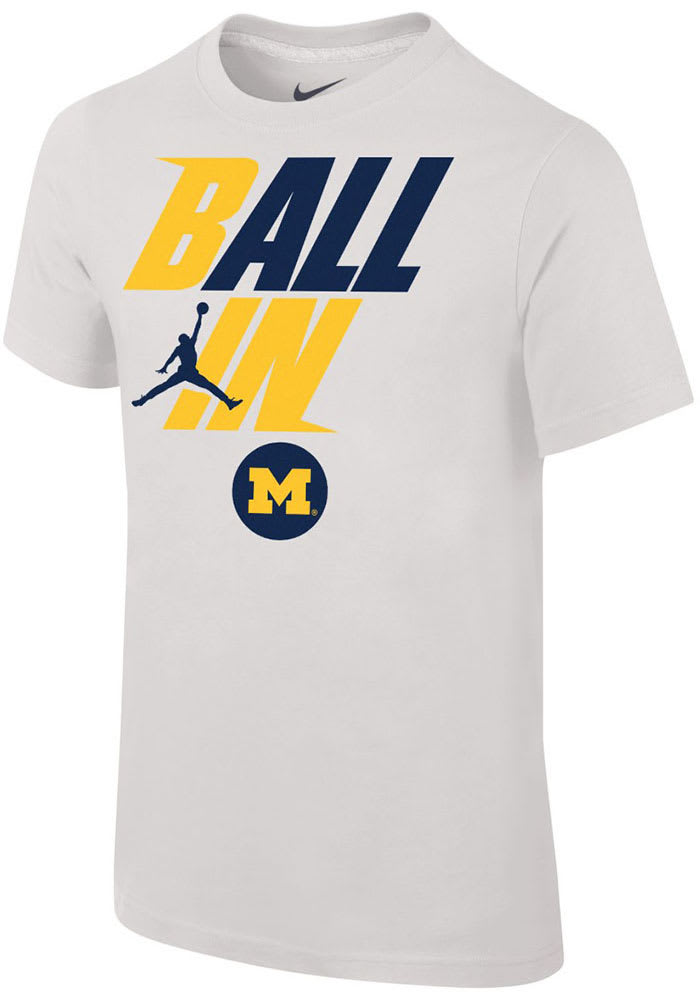 Nike Michigan Wolverines Youth White Bench Short Sleeve T-Shirt